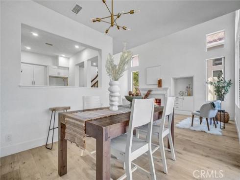 27 Via Floria , Rancho Santa Margarita, CA