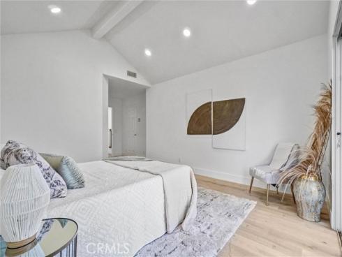 27 Via Floria , Rancho Santa Margarita, CA