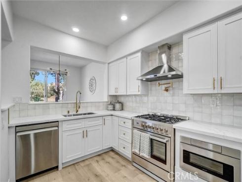 27 Via Floria , Rancho Santa Margarita, CA