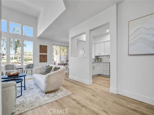 27 Via Floria , Rancho Santa Margarita, CA