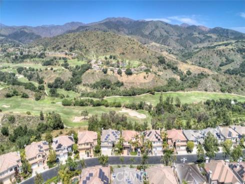 12 Thorn Oak , Rancho Santa Margarita, CA
