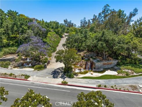 18  Beaconsfield  , Rancho Santa Margarita, CA