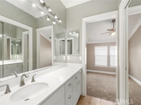 250 Montana Del Lago Drive, Rancho Santa Margarita, CA