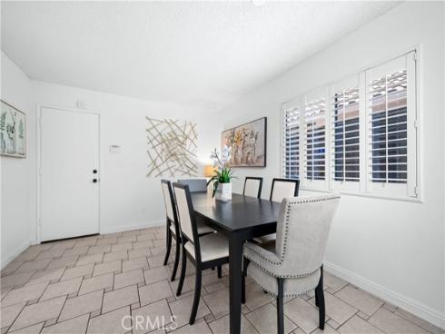 16 Snowberry , Rancho Santa Margarita, CA