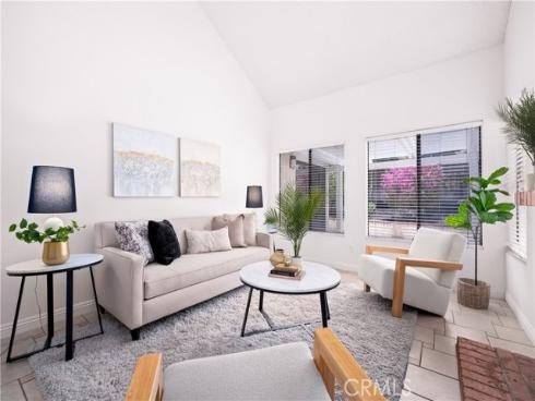 16 Snowberry , Rancho Santa Margarita, CA