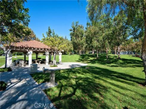 16 Snowberry , Rancho Santa Margarita, CA
