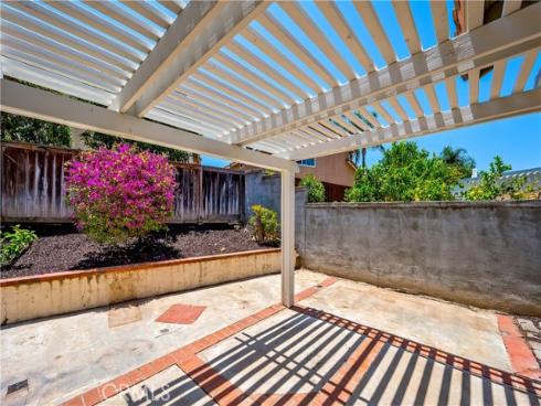 16 Snowberry , Rancho Santa Margarita, CA