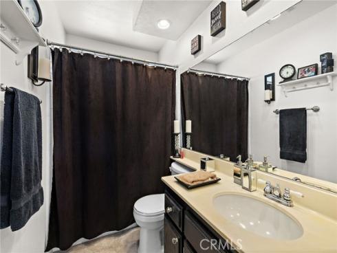 32042 Pleasant Glen Road , Rancho Santa Margarita, CA