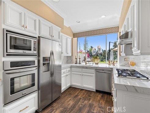 4 Vista Frondosa , Rancho Santa Margarita, CA