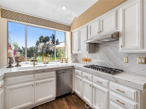 4 Vista Frondosa , Rancho Santa Margarita, CA
