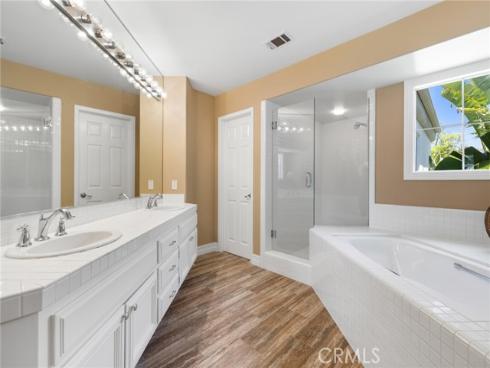 4 Vista Frondosa , Rancho Santa Margarita, CA