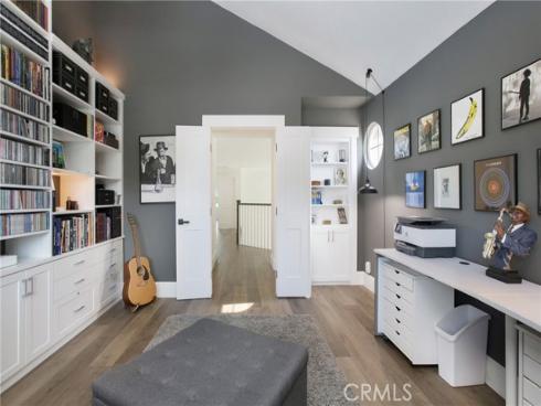 8 Summitcrest , Rancho Santa Margarita, CA