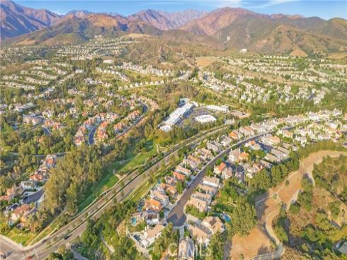 8 Summitcrest , Rancho Santa Margarita, CA