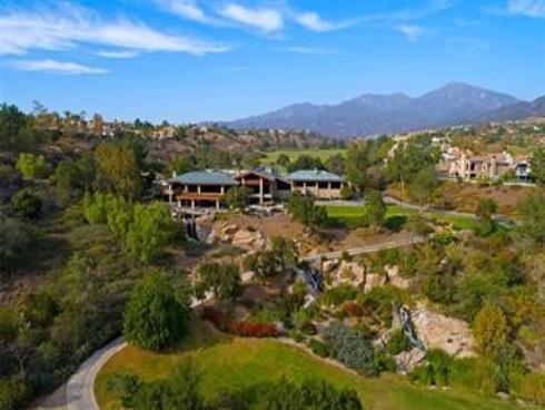 8 Summitcrest , Rancho Santa Margarita, CA