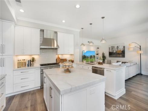 8 Summitcrest , Rancho Santa Margarita, CA