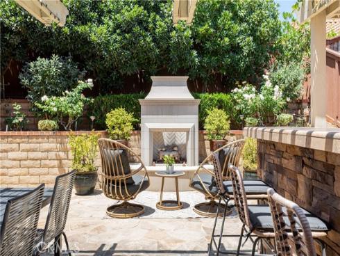 9 Calle Larspur , Rancho Santa Margarita, CA