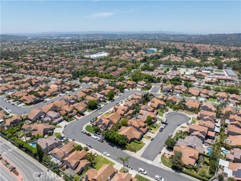 9 Calle Larspur , Rancho Santa Margarita, CA