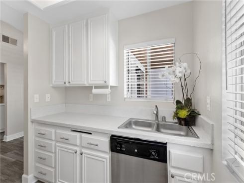 9 Via Cresta , Rancho Santa Margarita, CA