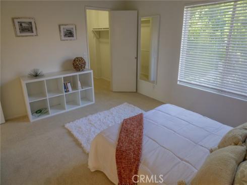 3 Vista Mesa 44 , Rancho Santa Margarita, CA