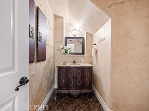 10 Summit Court, Rancho Santa Margarita, CA