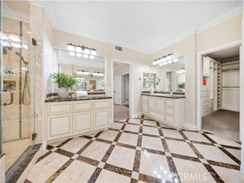 10 Summit Court, Rancho Santa Margarita, CA