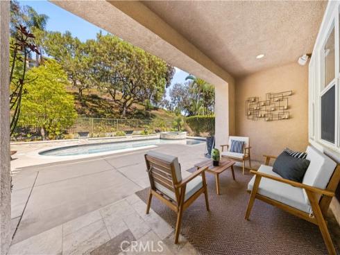 10 Summit Court, Rancho Santa Margarita, CA