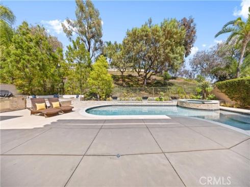 10 Summit Court, Rancho Santa Margarita, CA