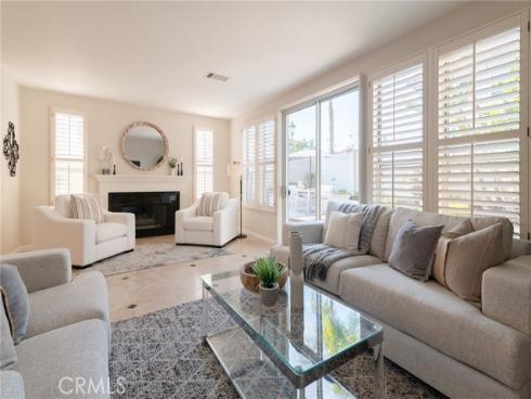 5 Via Floria , Rancho Santa Margarita, CA
