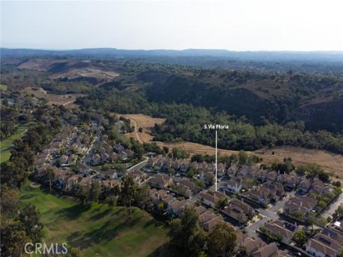 5 Via Floria , Rancho Santa Margarita, CA