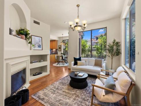 31 Paseo Viento , Rancho Santa Margarita, CA