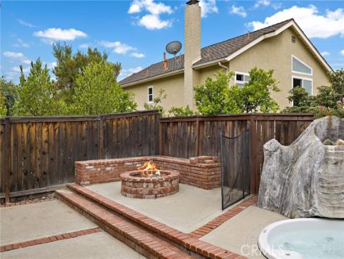 21111 Briarwood Lane, Rancho Santa Margarita, CA