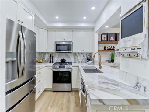 40 Lobelia , Rancho Santa Margarita, CA