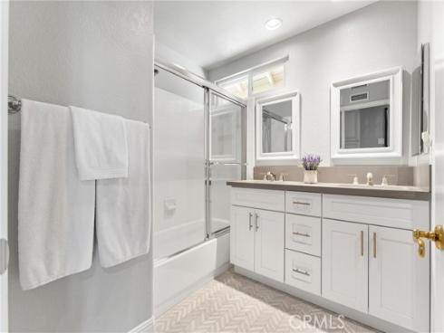 21351 Birdhollow Drive, Rancho Santa Margarita, CA