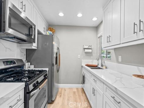 28 Via Terrano , Rancho Santa Margarita, CA