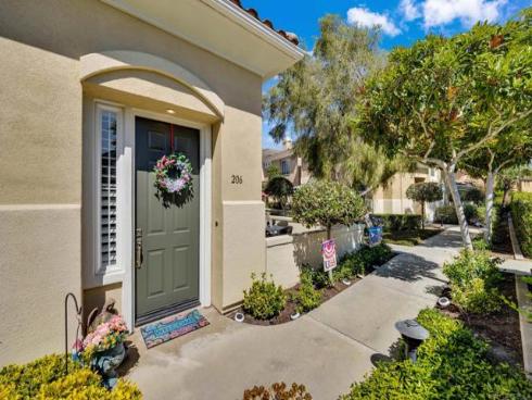 206 Via Vicini , Rancho Santa Margarita, CA