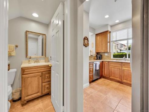 206 Via Vicini , Rancho Santa Margarita, CA