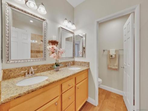 206 Via Vicini , Rancho Santa Margarita, CA