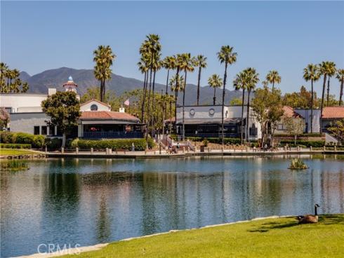 225  Montana Del Lago   Drive, Rancho Santa Margarita, CA