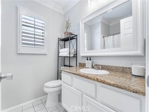 33 Willowbrook Lane, Rancho Santa Margarita, CA