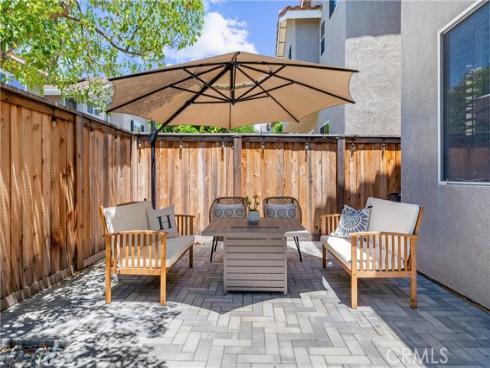 33 Willowbrook Lane, Rancho Santa Margarita, CA