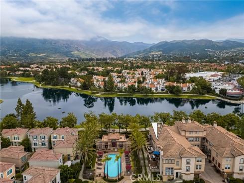 183 Montana Del Lago Drive, Rancho Santa Margarita, CA