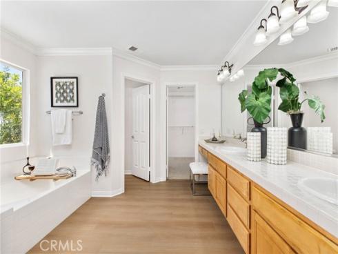 33 Las Pisadas , Rancho Santa Margarita, CA