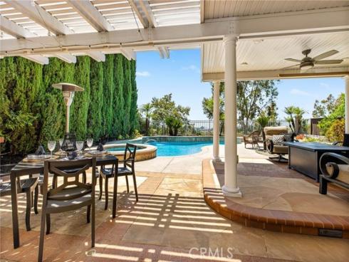 33 Las Pisadas , Rancho Santa Margarita, CA