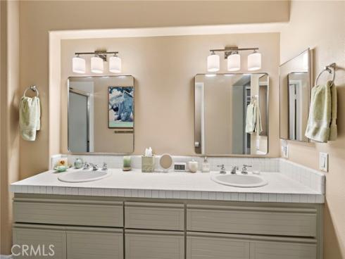 1  Encantado Canyon  , Rancho Santa Margarita, CA