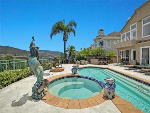 14  Beaconsfield  , Rancho Santa Margarita, CA