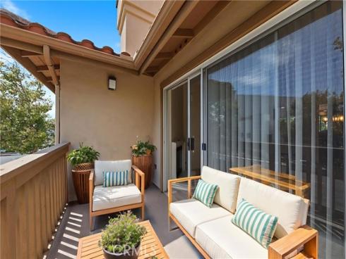 14  Abrigo  , Rancho Santa Margarita, CA