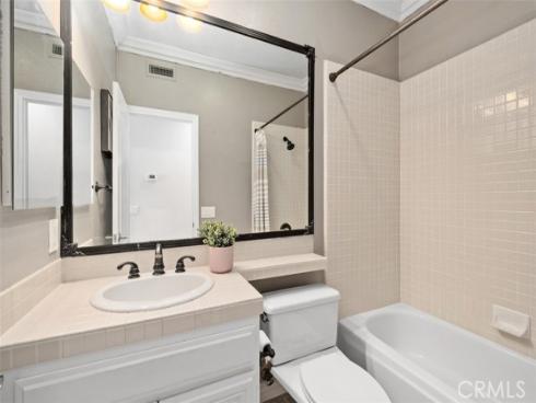 6  Barneburg  , Rancho Santa Margarita, CA