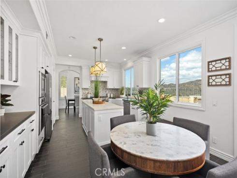 2  Via Bandada  , Rancho Santa Margarita, CA