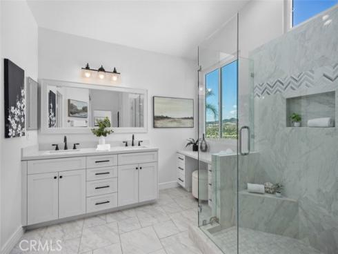 2  Via Bandada  , Rancho Santa Margarita, CA