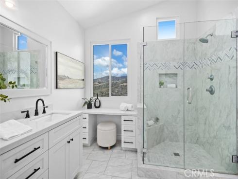 2  Via Bandada  , Rancho Santa Margarita, CA